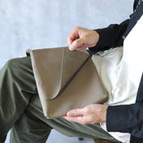 【MATTE】ソフトレザー 縦型フラップショルダー SKB-MT05