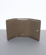 【GENDER】シュリンクレザー 三つ折りウォレット SKW-020GD4