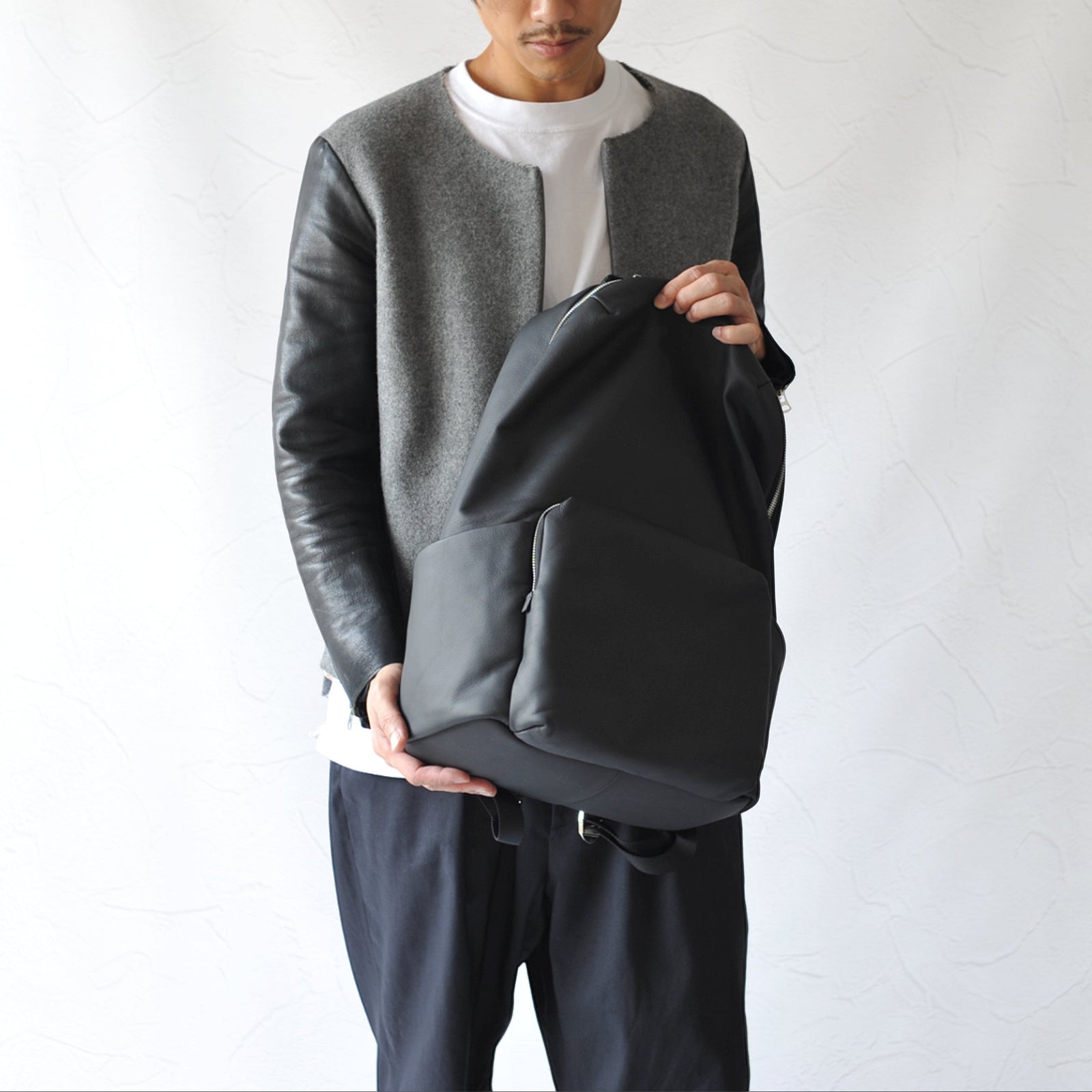 MATTE】ソフトレザー ボンディングバックパック SKB-MT17 – SEEKER